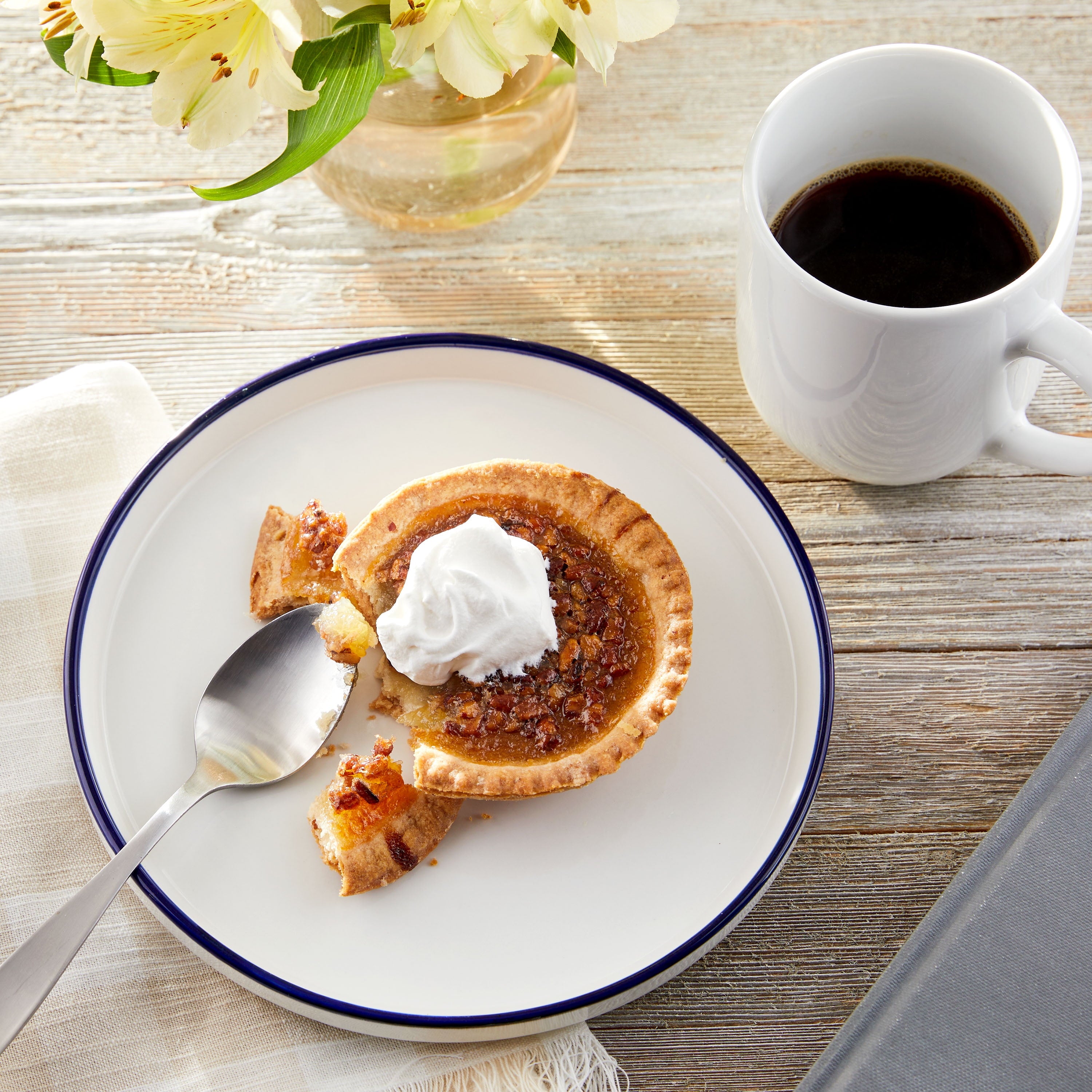 Mini Pecan Pie 3.25 Oz Freshness Guaranteed