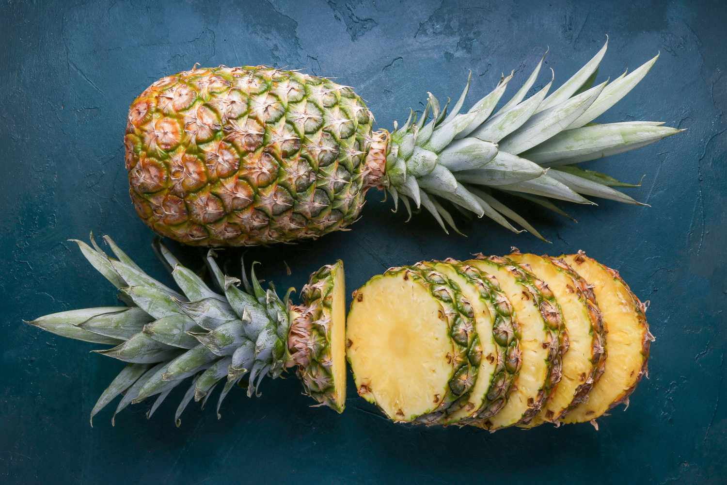 Fresh Gold Pineapple Each 1 Count