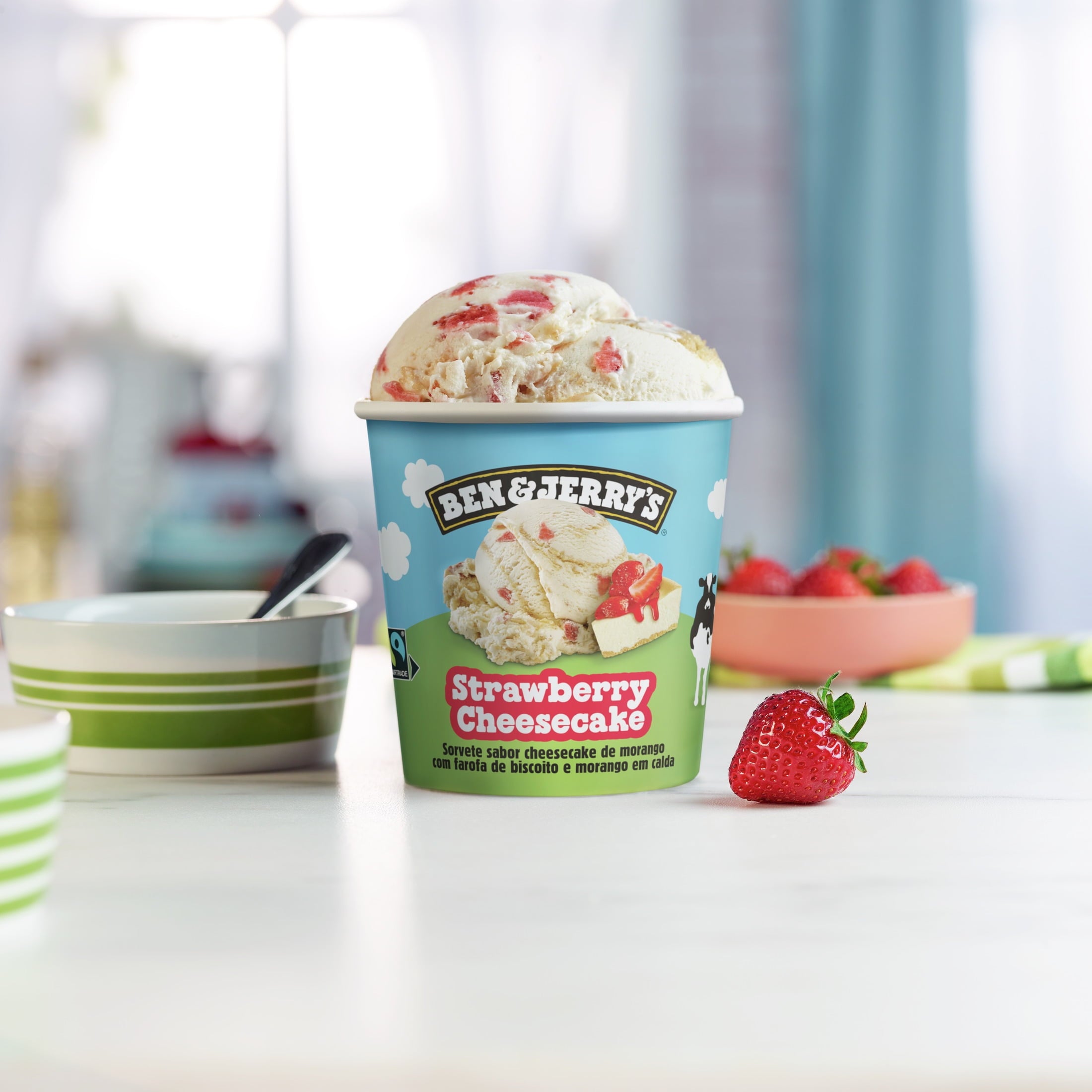 Ben & Jerry's Strawberry Cheesecake Ice Cream 16 Fl Oz