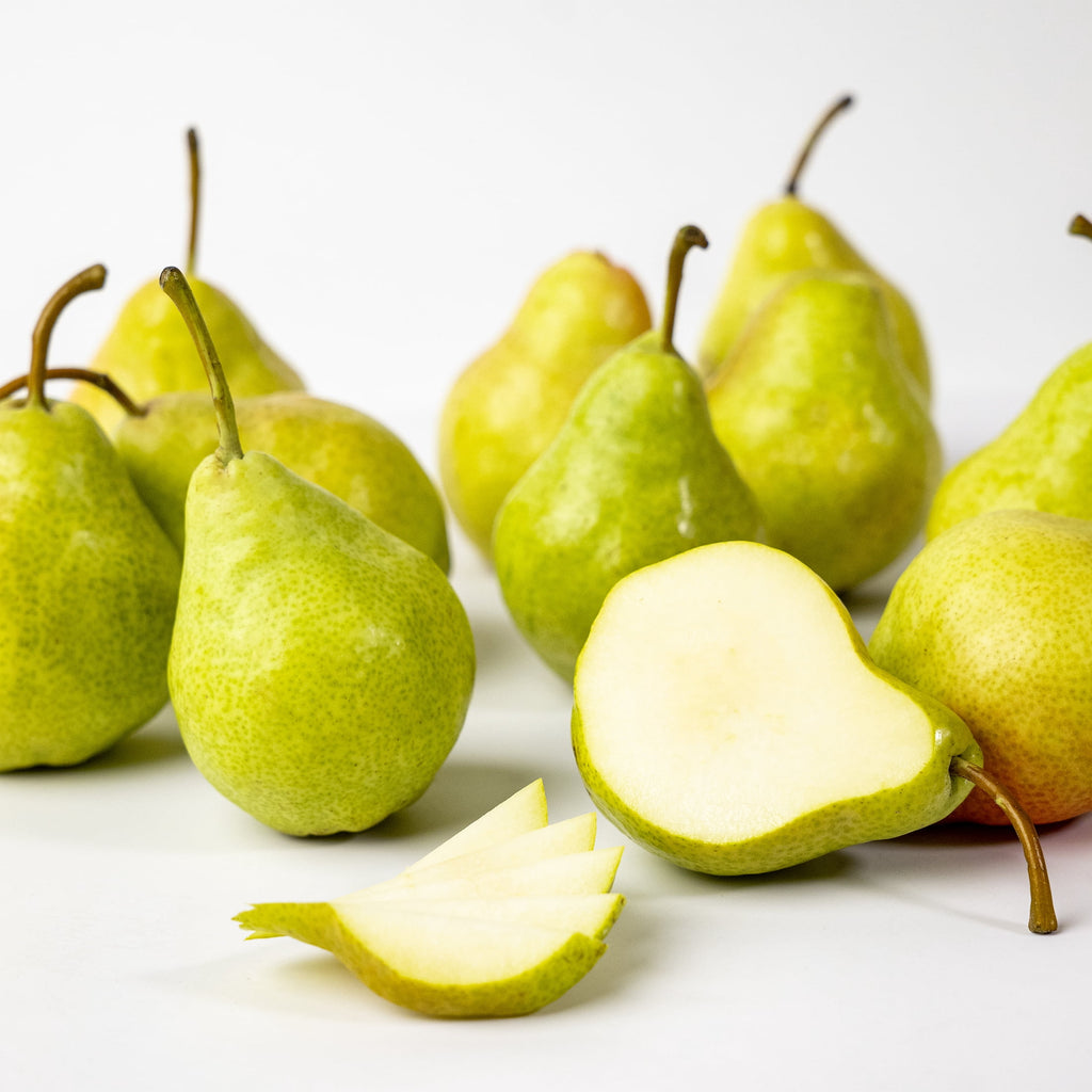 Fresh Bartlett Pear Each