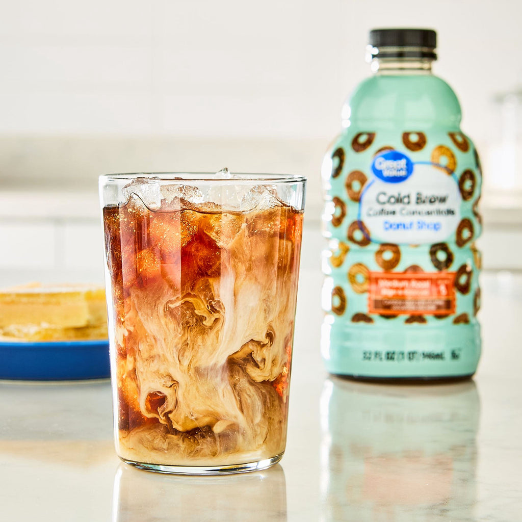 Great Value Donut Shop Naturally Caffeinated Medium Roast Cold Brew Coffee Concentrate 32 fl oz Bottle