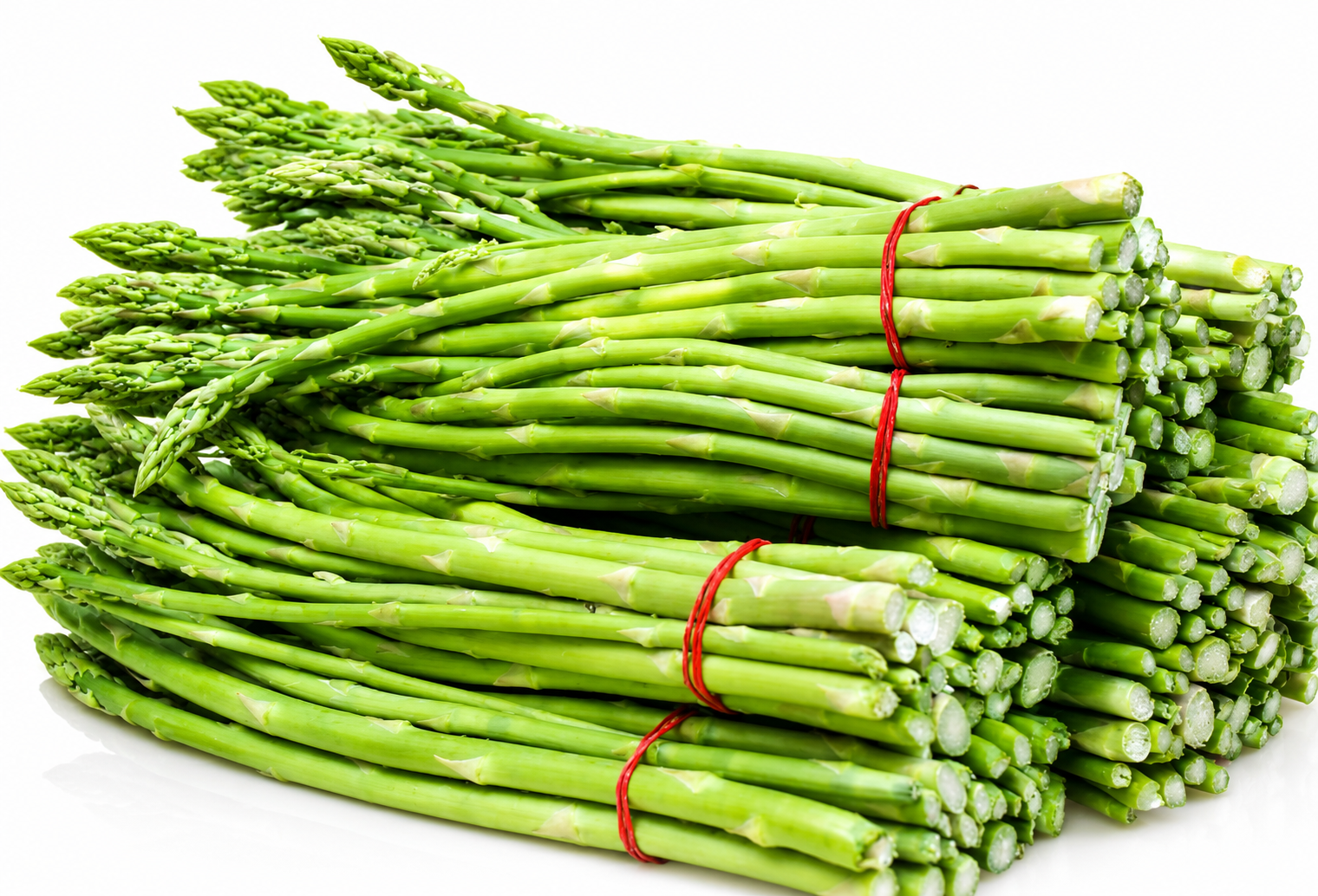Fresh Green Asparagus Bundles