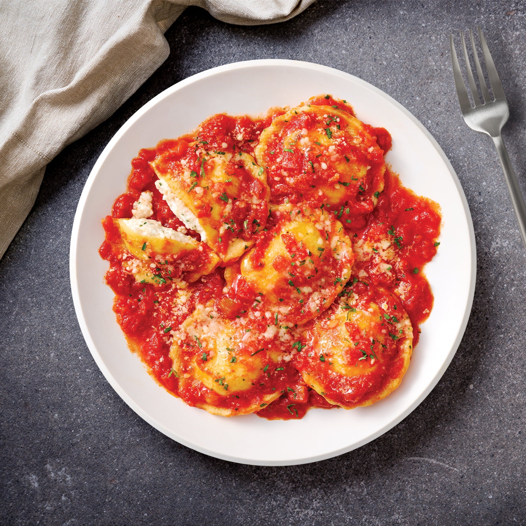 By Chef Ramsay Spicy Cheese Ravioli with Calabrian Chili Marinara Sauce Frozen 9.15 Oz