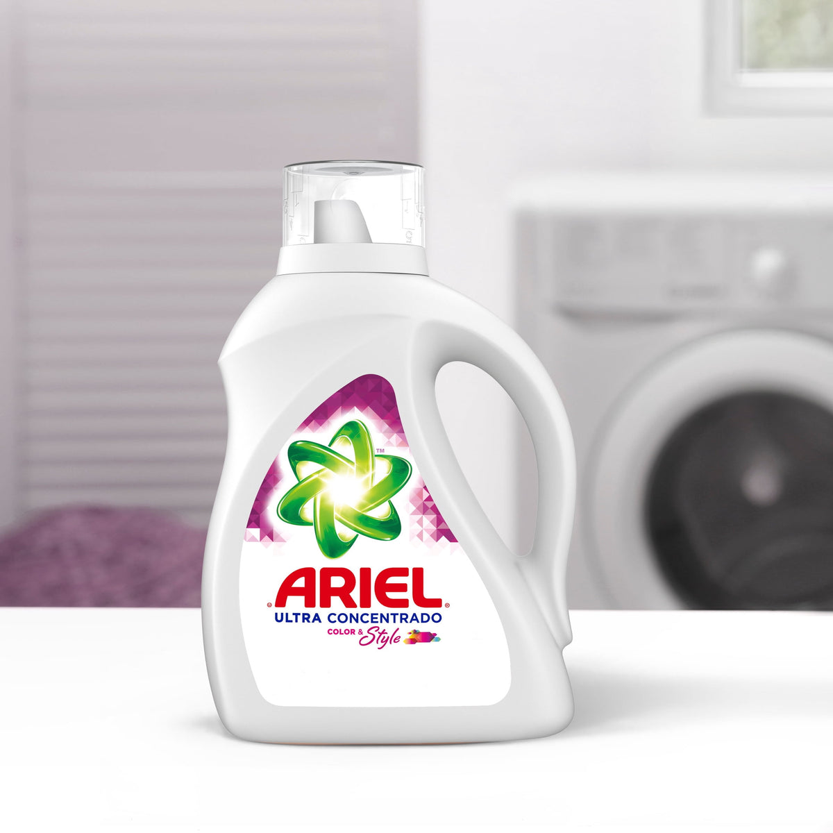 Ariel Ultra Concentrated Color & Style Liquid Laundry Detergent Original Scent 81 fl oz 61 Loads