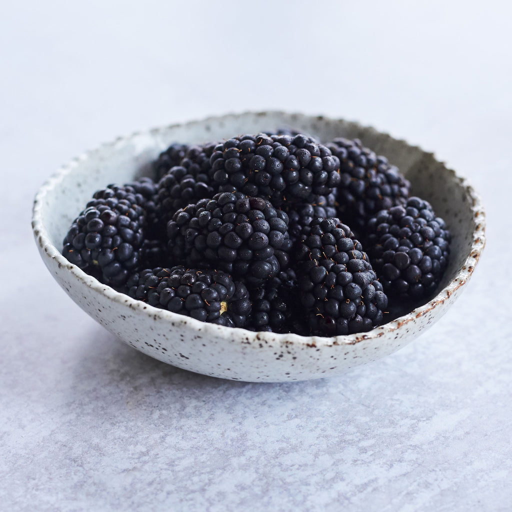 Fresh Blackberries 12 Oz Container