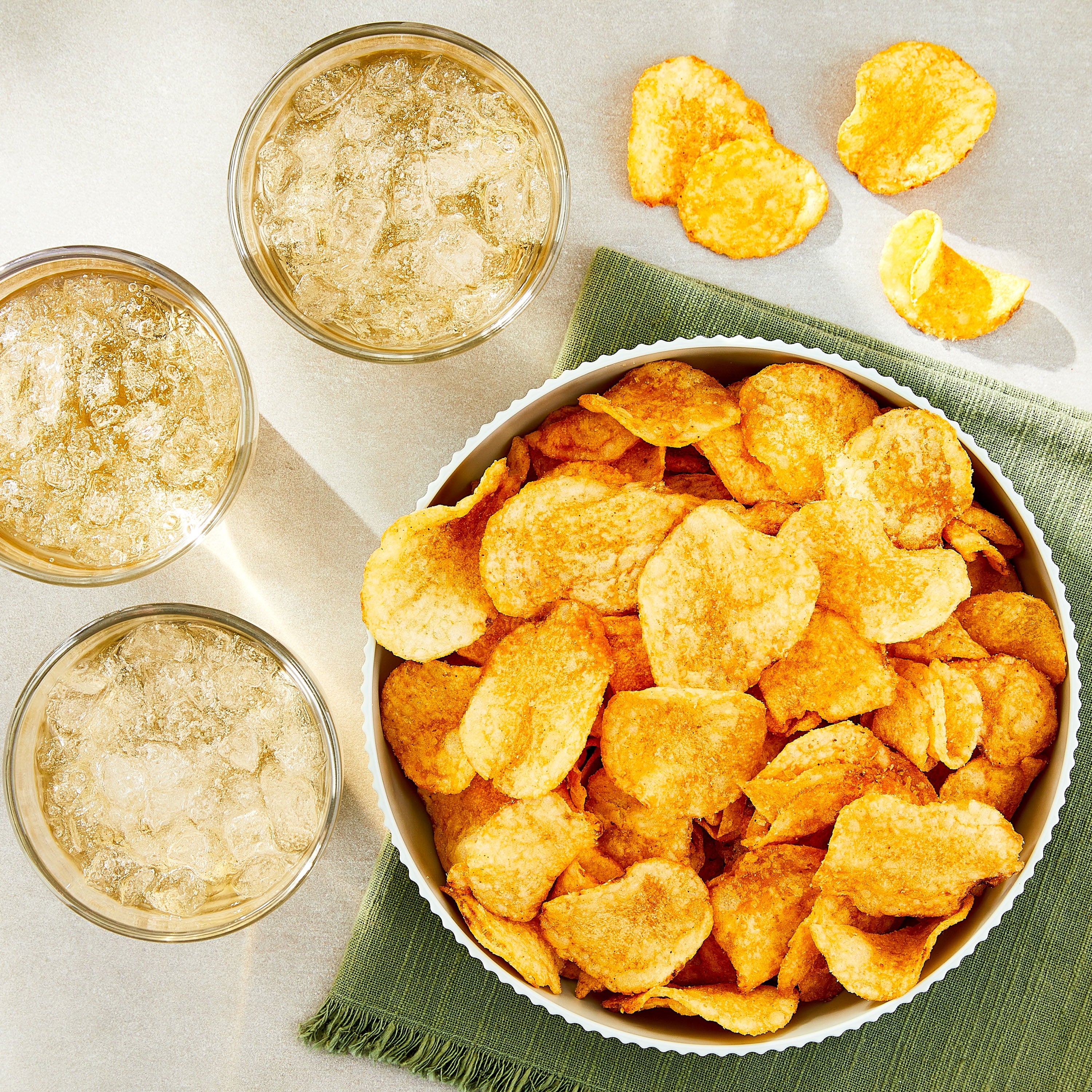 Kettle Cooked Spicy Jalapeno Potato Chips 8 Oz Great Value
