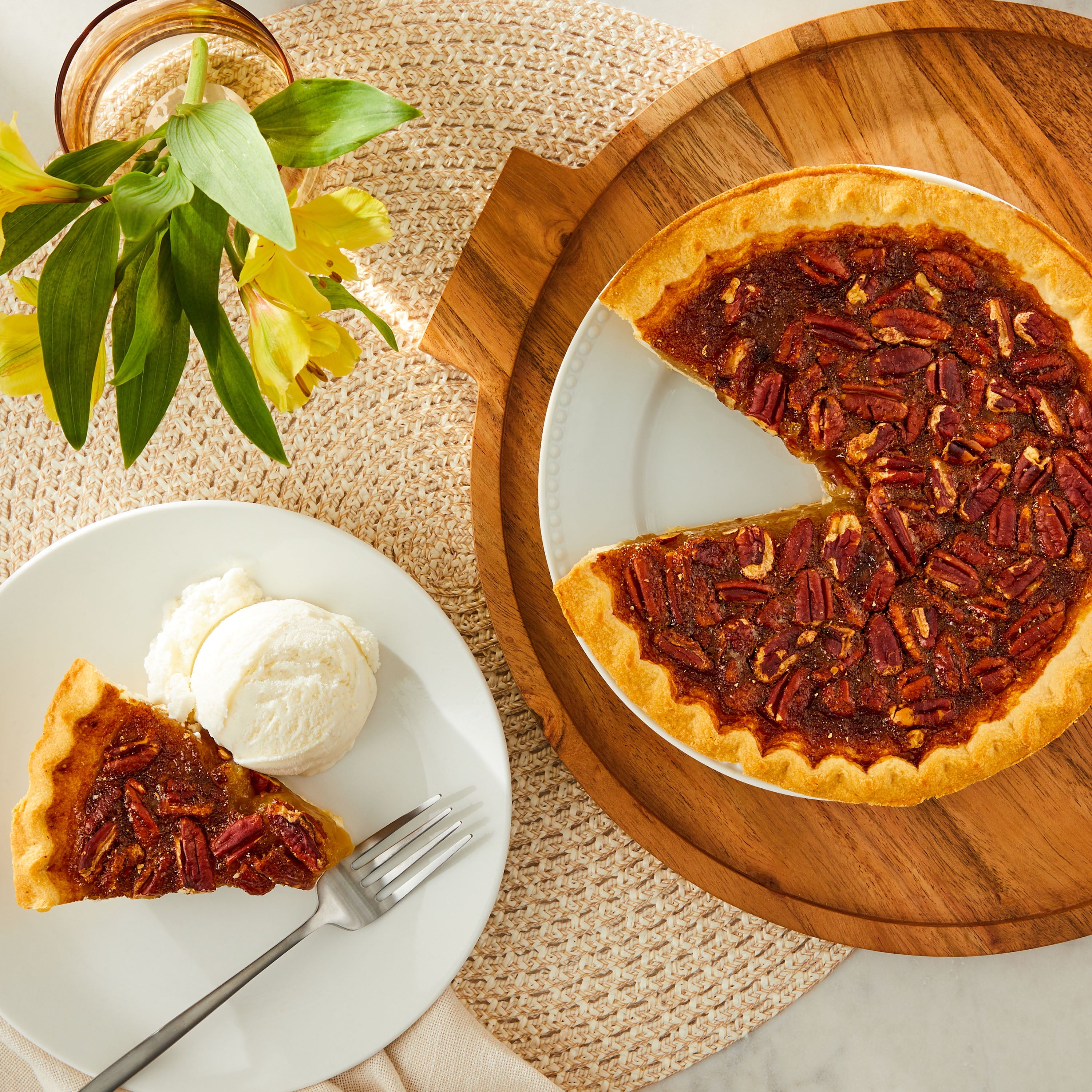 Pecan Pie 23 Oz 8 Inch Marketside