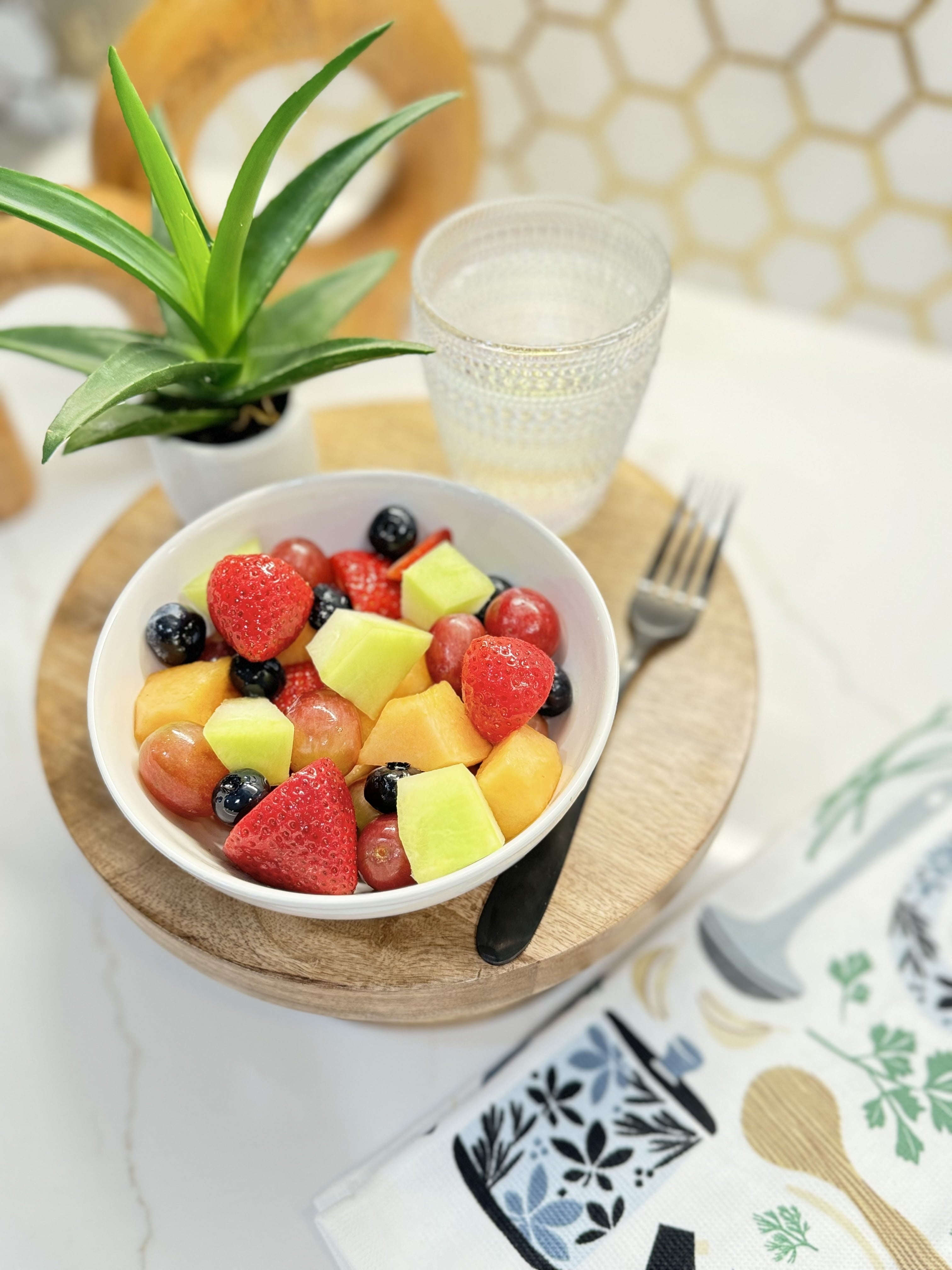 Marketside Fresh Cut Seasonal Fruit Blend 16 Oz Tray