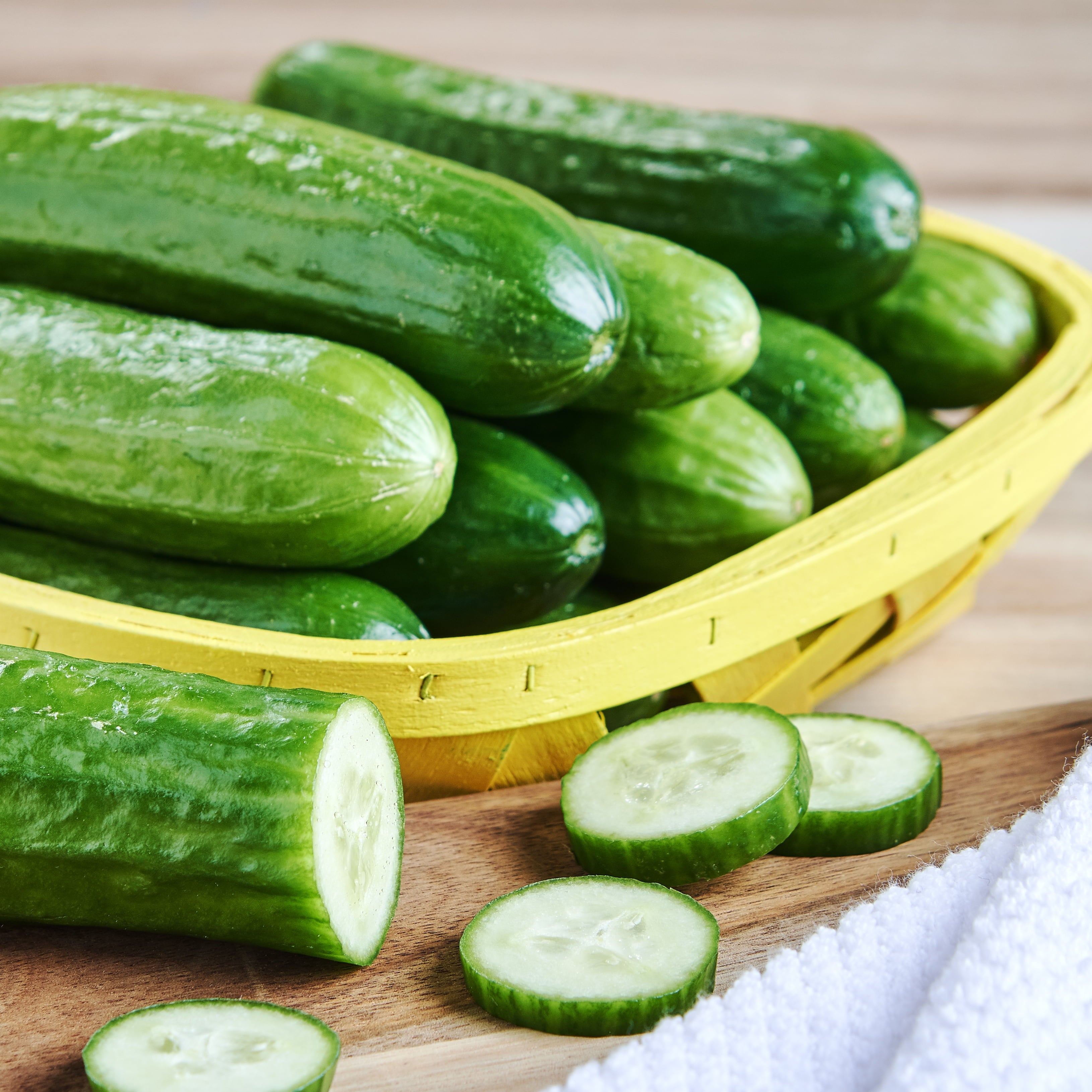 Fresh Mini Cucumbers 16 Oz Bag