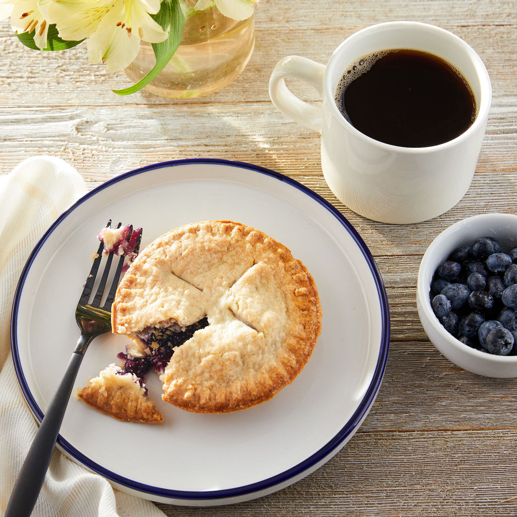 Mini Blueberry Pie 4 Oz 1 Count Freshness Guaranteed