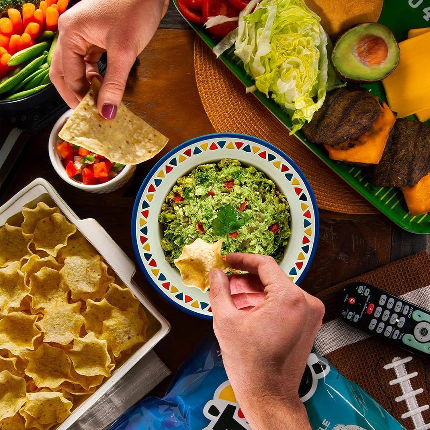 Scoops! Party Size Tortilla Chips 14.5 Oz Tostitos