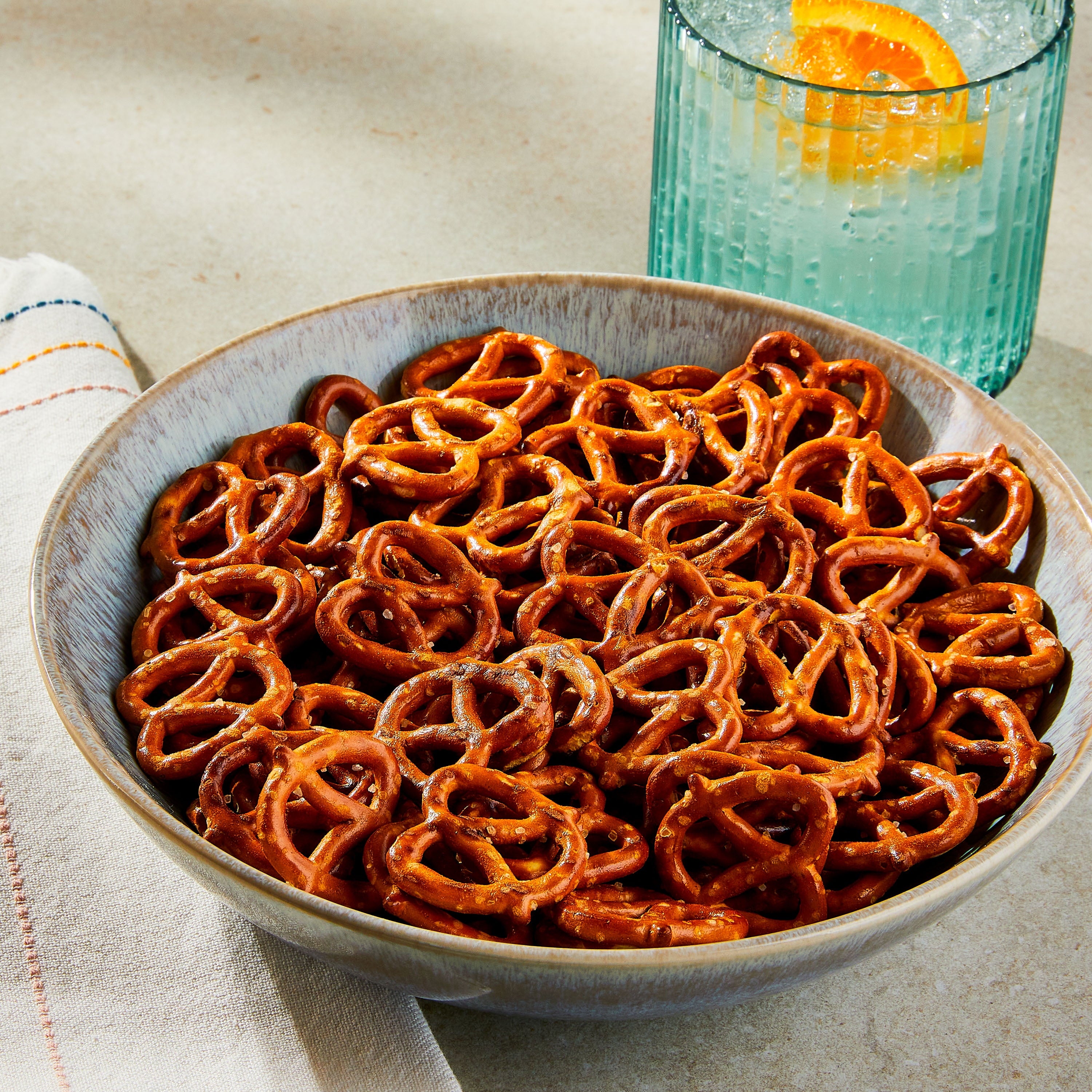 Mini Pretzel Twists 16 Oz 1 Count Great Value
