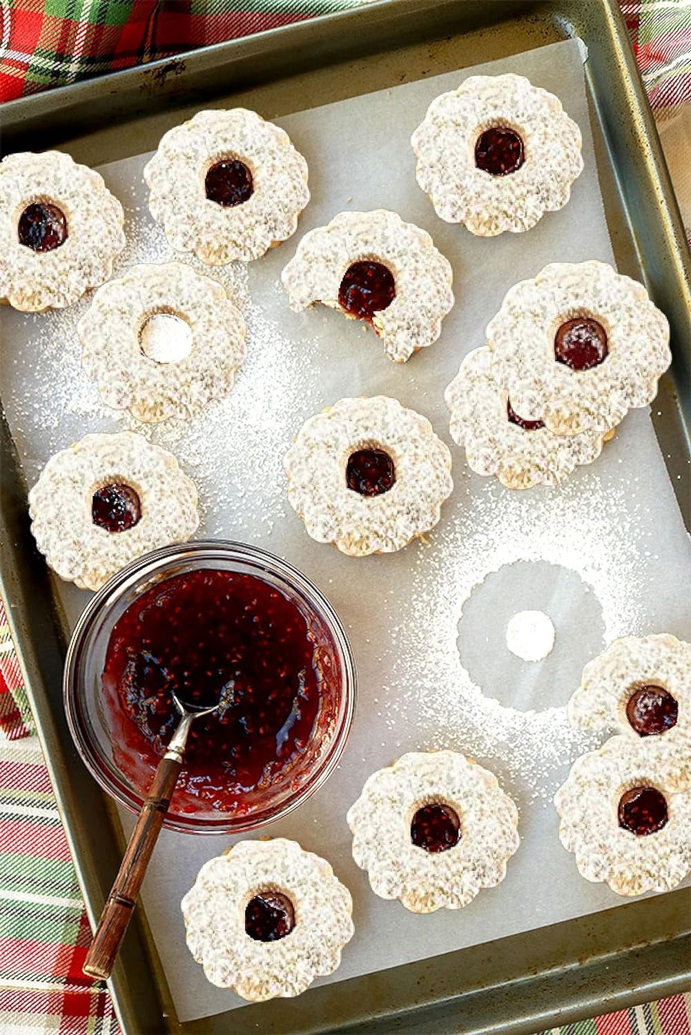 Linzer Tart Cookies Raspberry Jam 9 Oz 10 Count Stern's Bakery