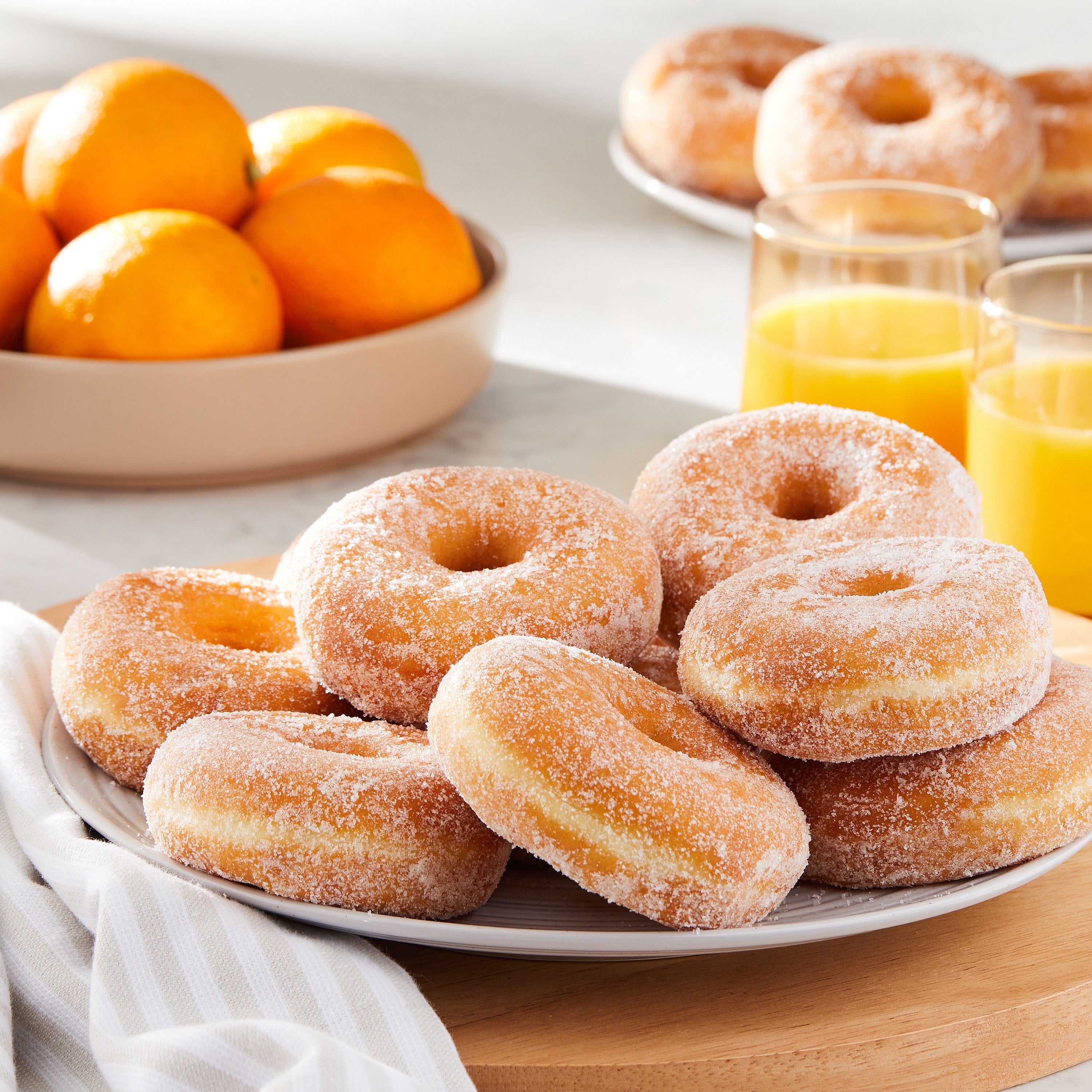 Sugar Topped Donuts 27 Oz 13 Count Freshness Guaranteed