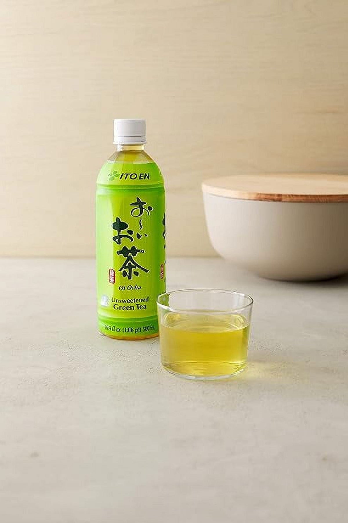 ITO EN Oi Ocha Unsweetened Green Tea Bottled Tea 16.9 fl oz 1 Count