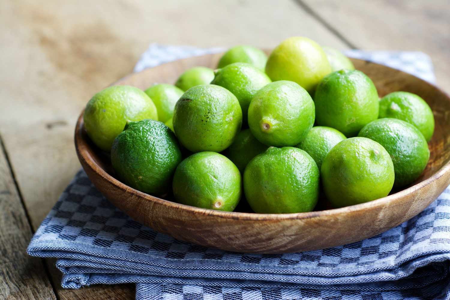 Fresh Key Limes 1 Lb Bag