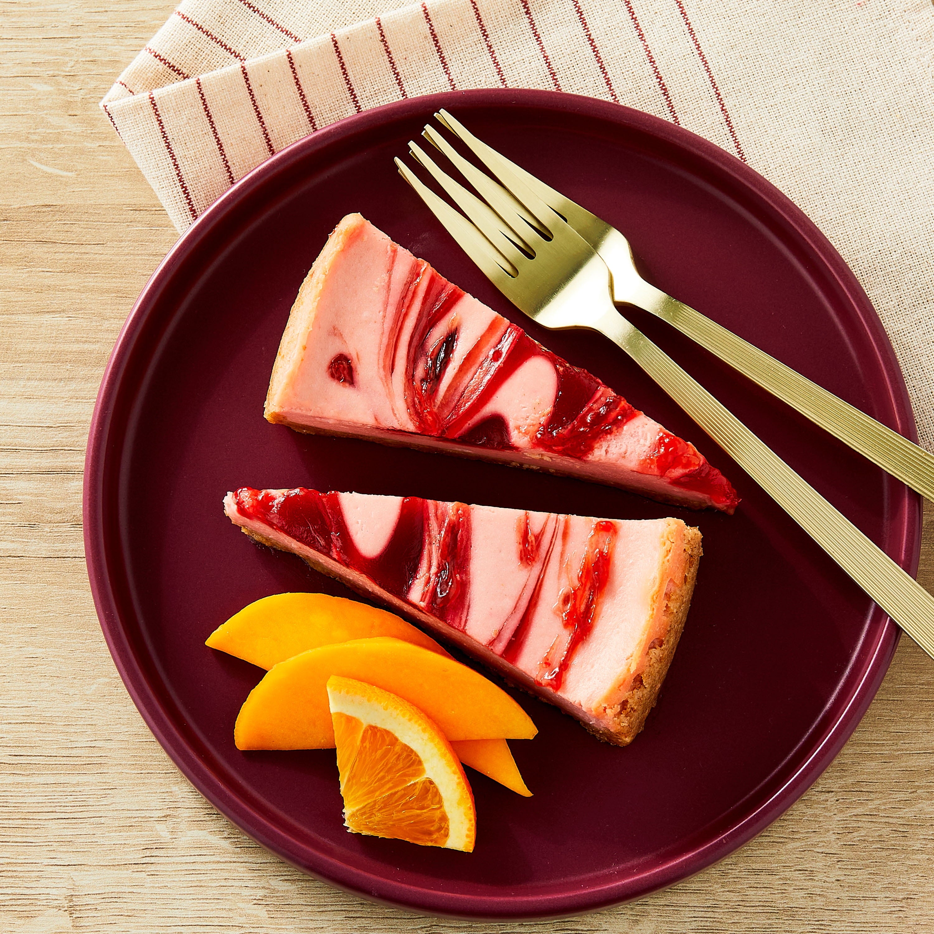Guava Cheesecake Slices 6 Oz 2 Count Freshness Guaranteed